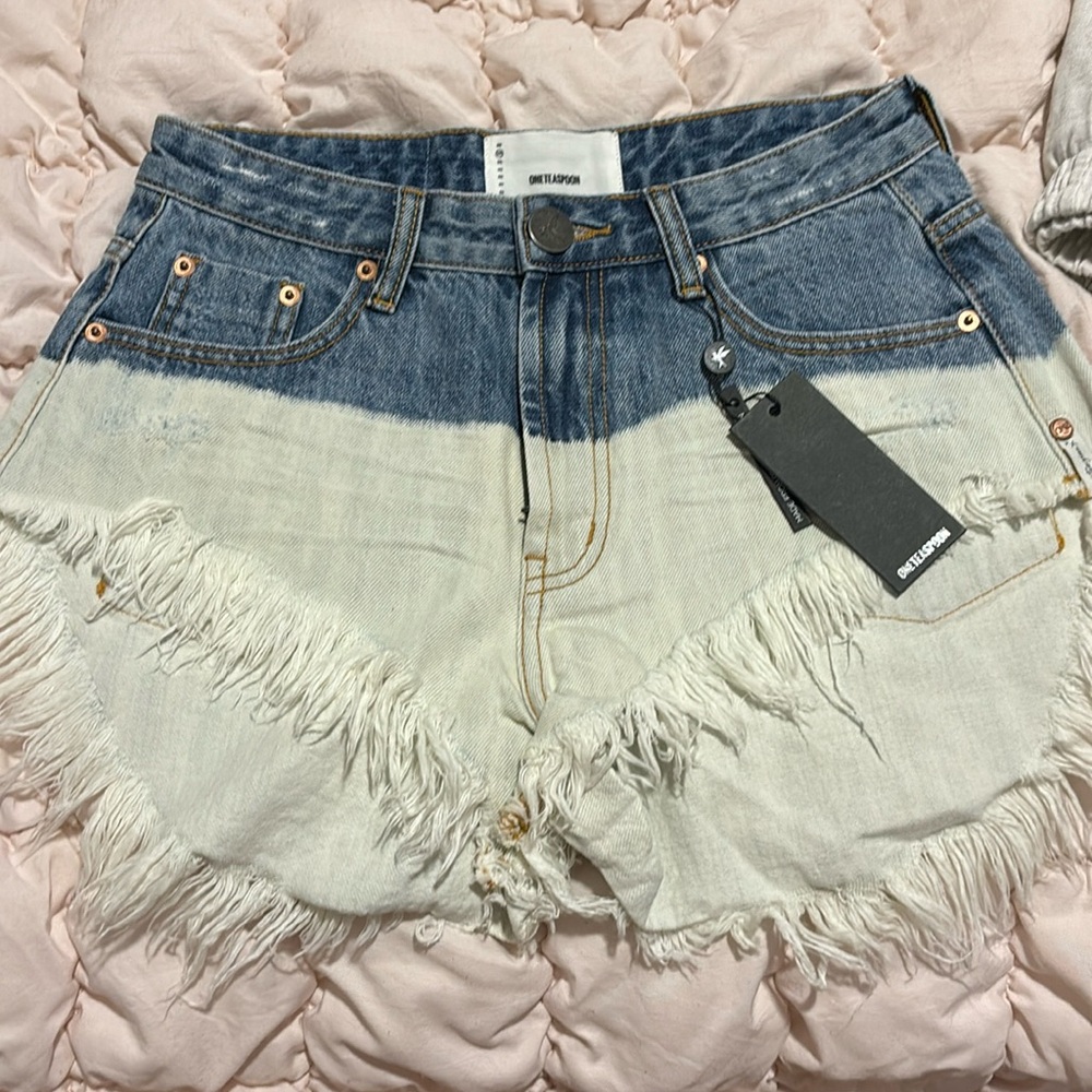 NWT one teaspoon shorts